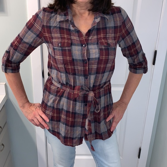 Forever 21 Tops - Juniors Plaid Flannel